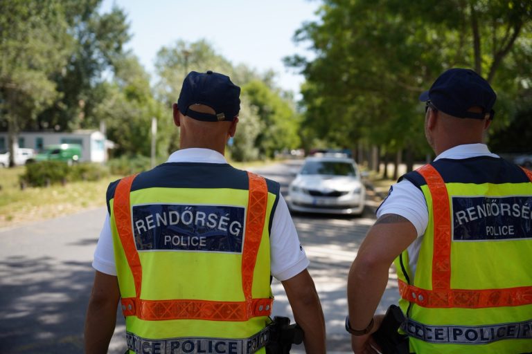 Közúti ellenőrzések: ilyen szabályszegéseket követtek el a sofőrök