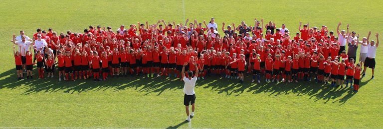 A Dunaújváros FC ma debütál az NB III-ban –  szurkoljunk együtt a stadionban!