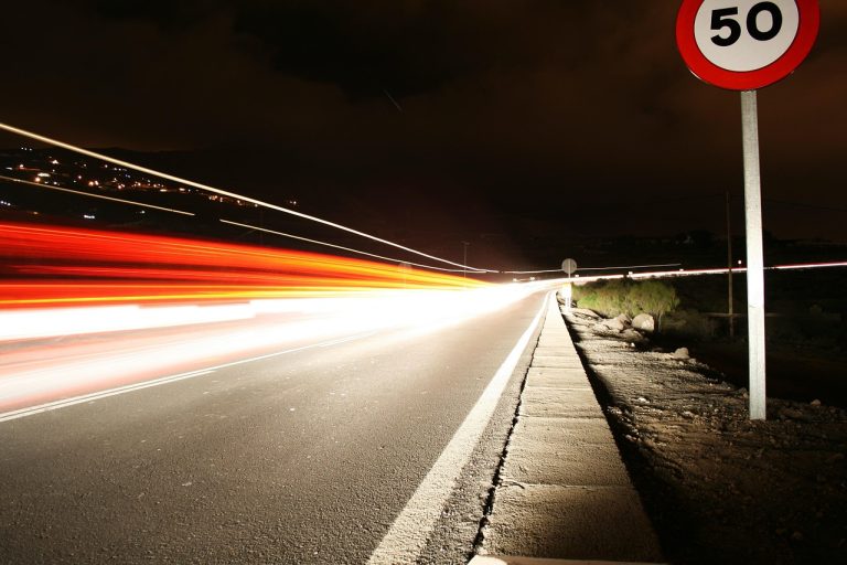 Motorbőgetés éjszaka a városban: lesz nyugvóponton a probléma?