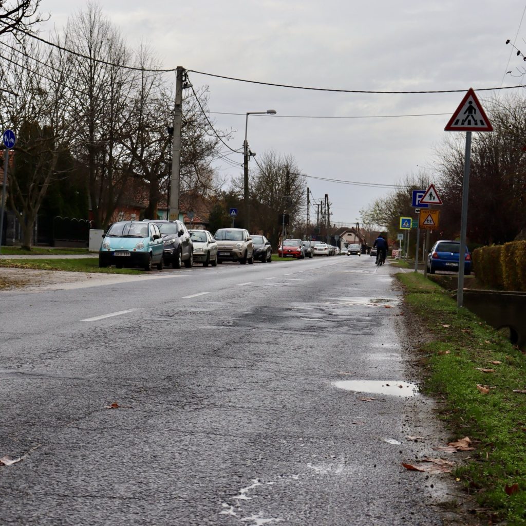 Felújítják az Adonyt átszelő út 2,2 kilométeres szakaszát