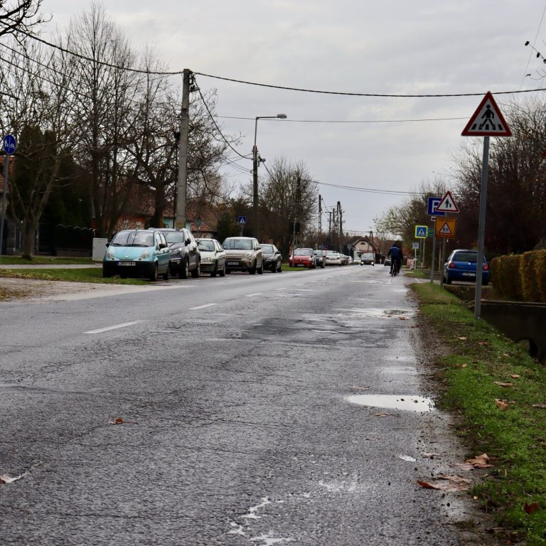 Felújítják az Adonyt átszelő út 2,2 kilométeres szakaszát
