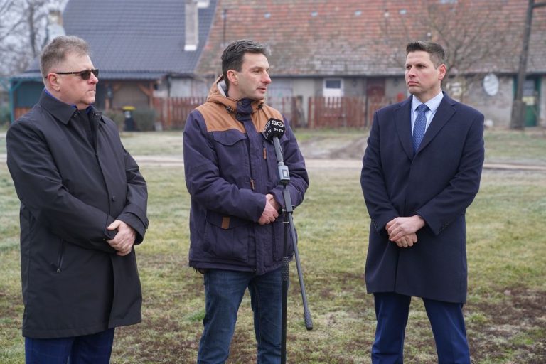 Pusztaszabolcs: kiépítették az ivóvízvezetéket Felsőcikolára