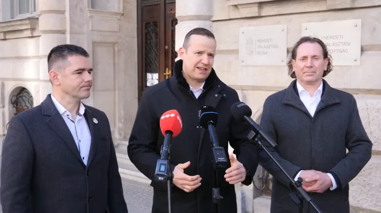 Mind a 106 körzetben indít jelöltet a Mi Hazánk – Leadta országos listáját a párt