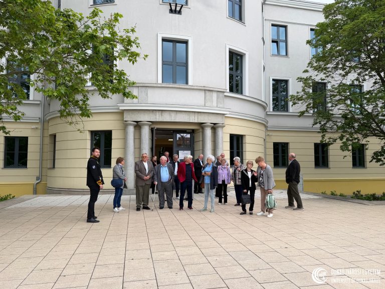 Különleges jubileumi eseménynek adott otthont pénteken a Dunaújvárosi Egyetem