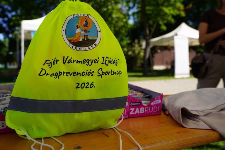 Sporttal és egészségtudatos programokkal várják a fiatalokat Dunaújvárosban a jövő héten