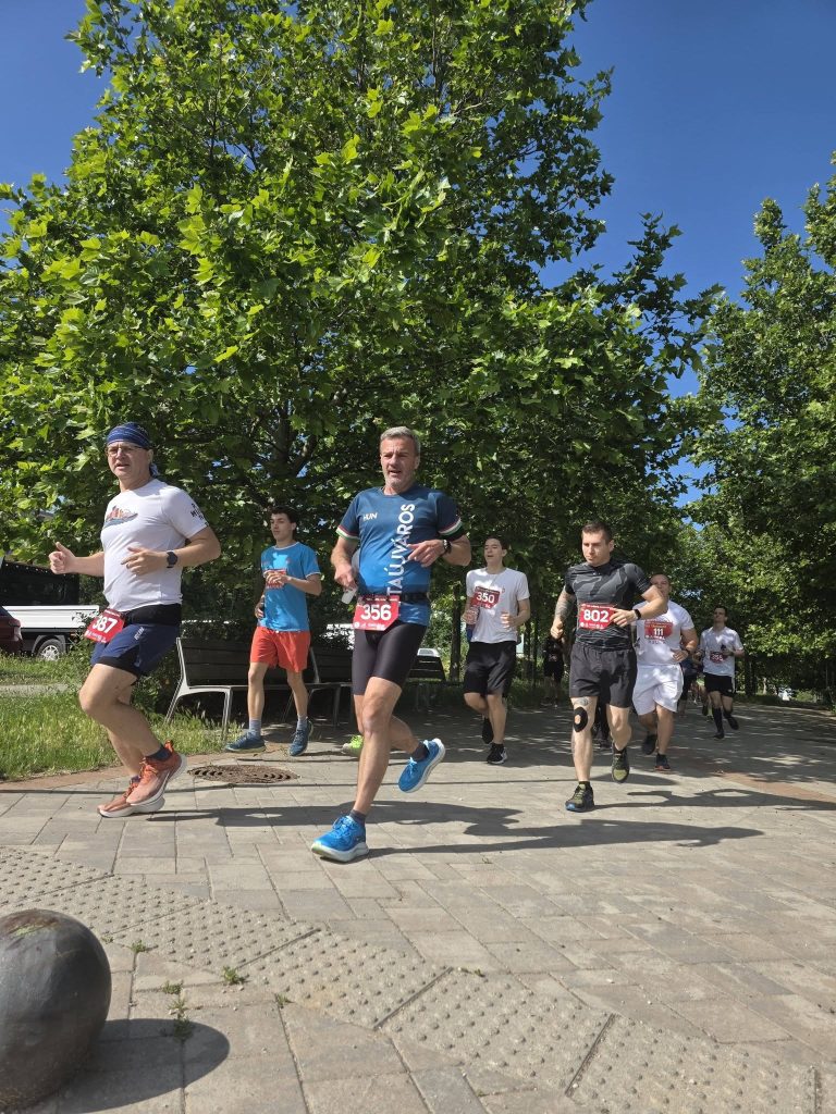 Több mint 4 millió forintot gyűjtöttek a dunaújvárosi mentőállomásnak